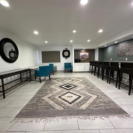 Desert Sands Inn & Suites 阿尔伯克基 外观 照片